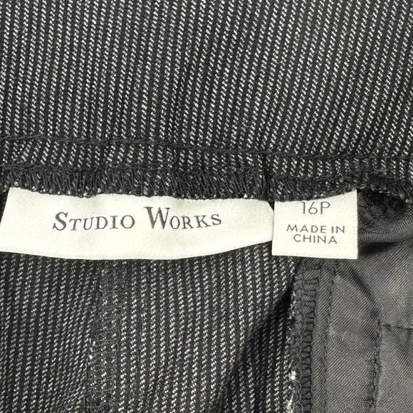 Studio Works Women's Size 16 Petite Briggs Pant Slimming Striped Black Charcoal - Picture 6 of 16